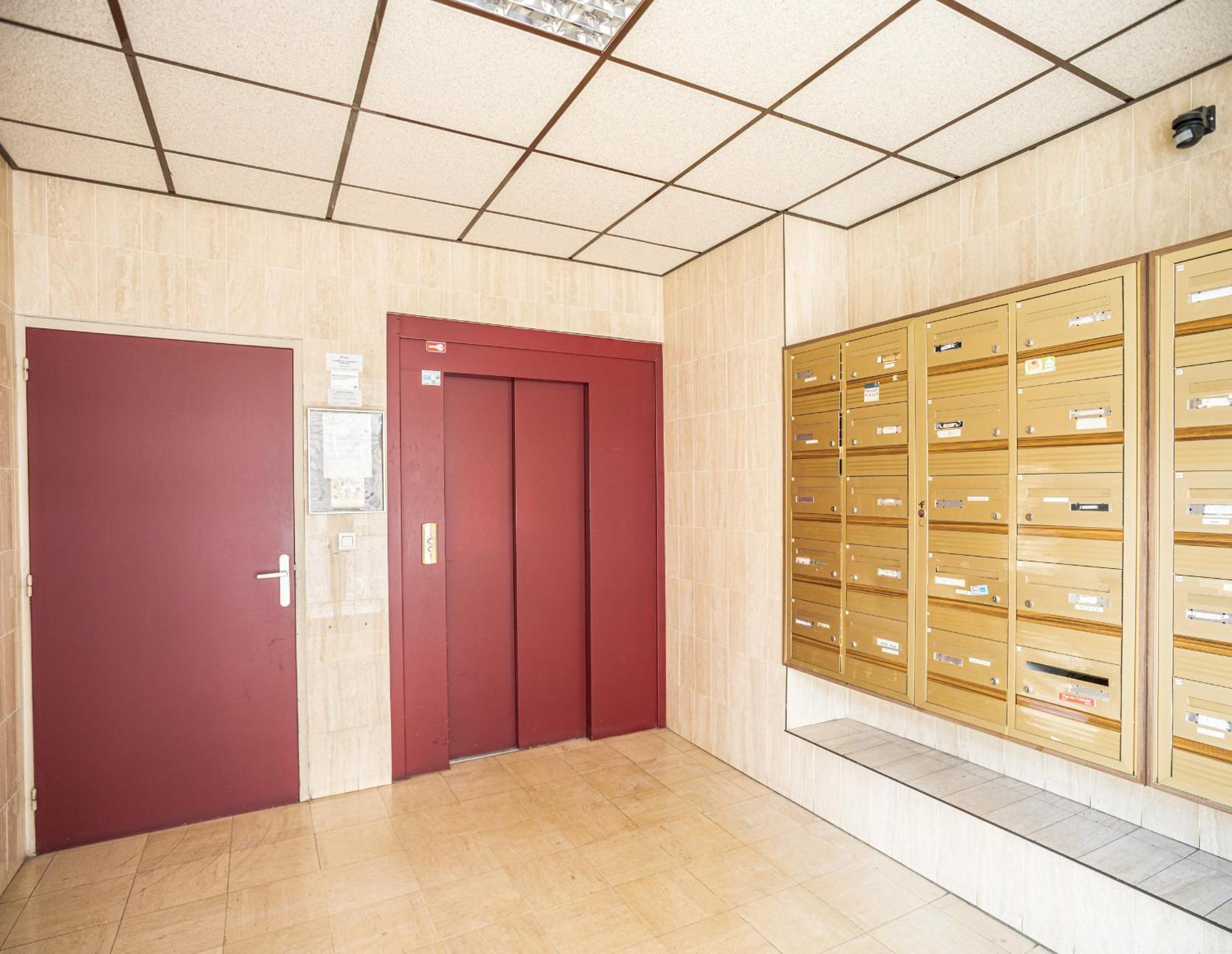 Апартаменты Zadig - Proche Hypercentre - 4 Pers. Труа Экстерьер фото